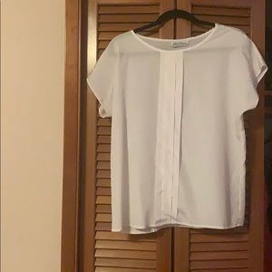 White tshirt blouse